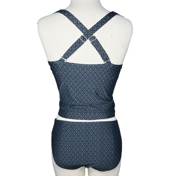 Title Nine Tankini Swimsuit sz 34C top & M bottom * Bodacious Swim Gray Floral - Picture 8 of 11